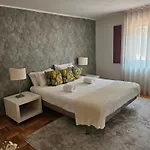 Muralha Da Barca Apartamentos Rnal Nº13939 Al,5848 Al, 6419 Al-Chamada Para A Rede Movel Nacional